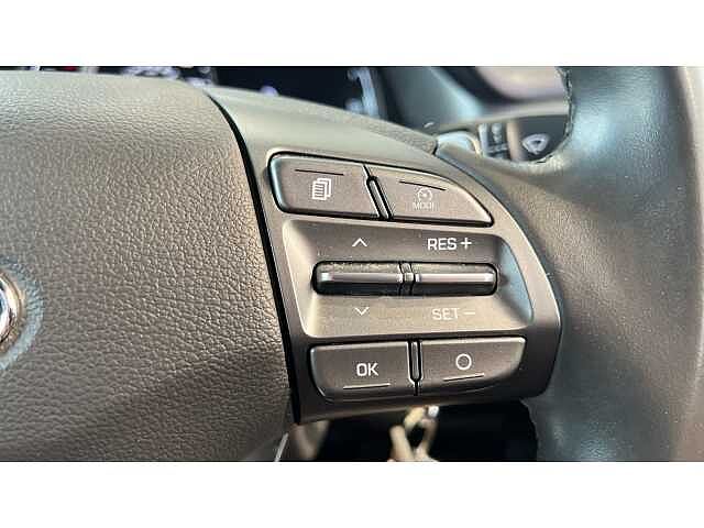 Hyundai Ioniq IONIQ 1.6 GDi Hybrid Premium SE 5dr DCT