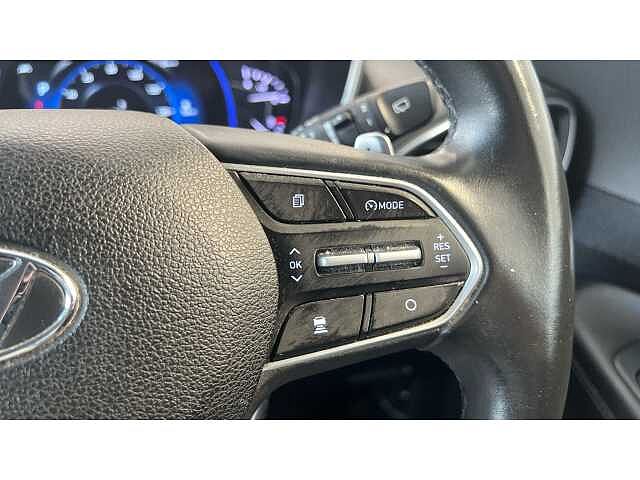 Hyundai Santa Fe 2.2 CRDi Premium 5dr 4WD Auto