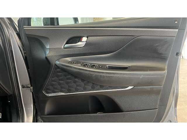 Hyundai Santa Fe 2.2 CRDi Premium 5dr 4WD Auto