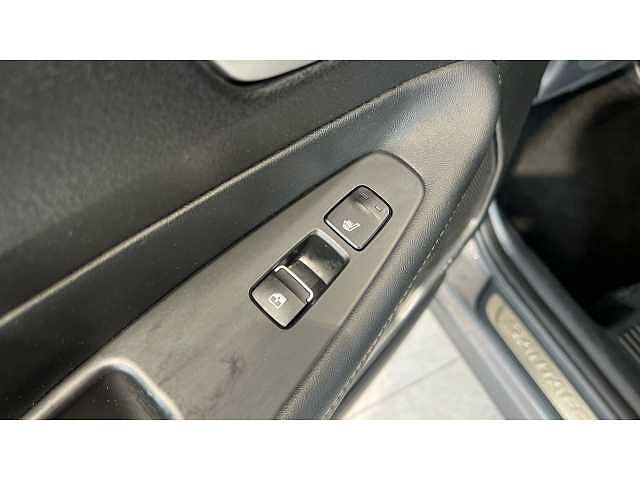 Hyundai Santa Fe 2.2 CRDi Premium 5dr 4WD Auto