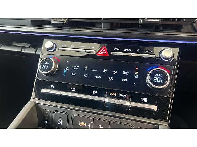 Hyundai Santa Fe SANTA FE 1.6 TGDi Hybrid Calligraphy 5dr 4WD Auto