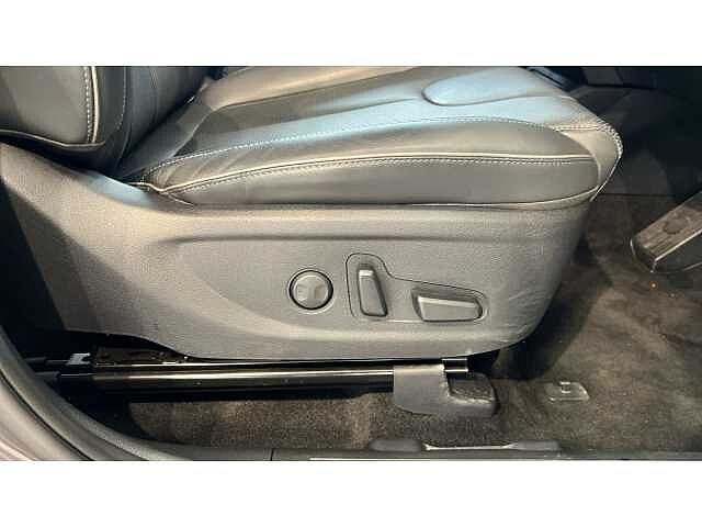 Hyundai Santa Fe SANTA FE 1.6 TGDi Hybrid Premium 5dr Auto