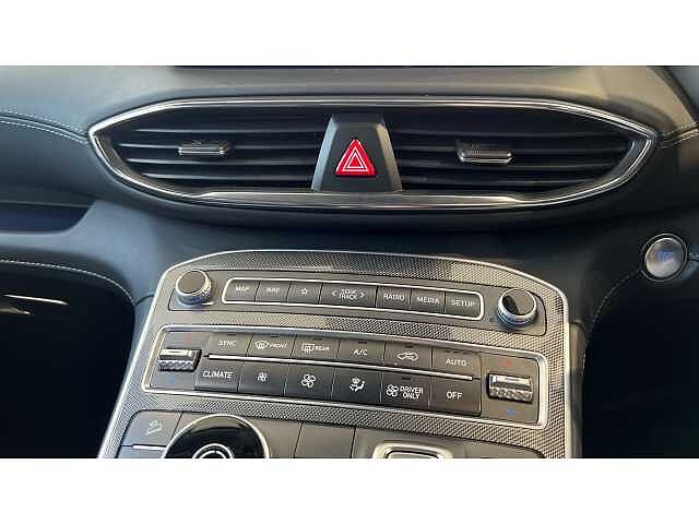 Hyundai Santa Fe SANTA FE 1.6 TGDi Hybrid Premium 5dr Auto