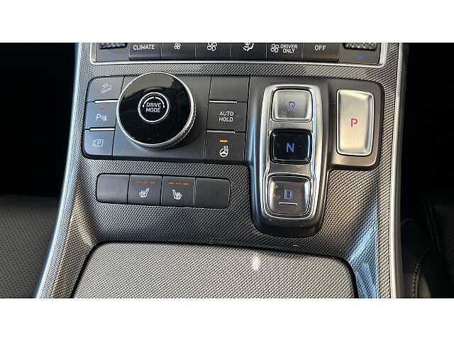 Hyundai Santa Fe SANTA FE 1.6 TGDi Hybrid Premium 5dr Auto