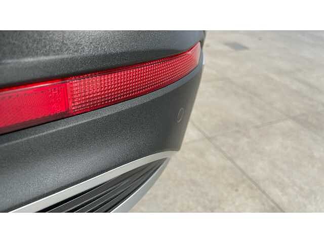 Hyundai Santa Fe SANTA FE 1.6 TGDi Hybrid Premium 5dr Auto