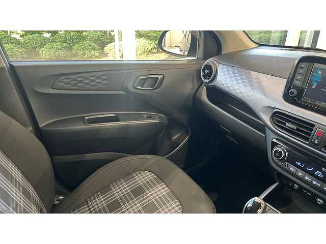 Hyundai i10 I10 1.0 [58] Premium 5dr Auto [Nav]