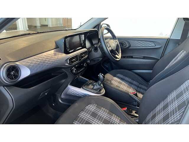 Hyundai i10 I10 1.0 [58] Premium 5dr Auto [Nav]