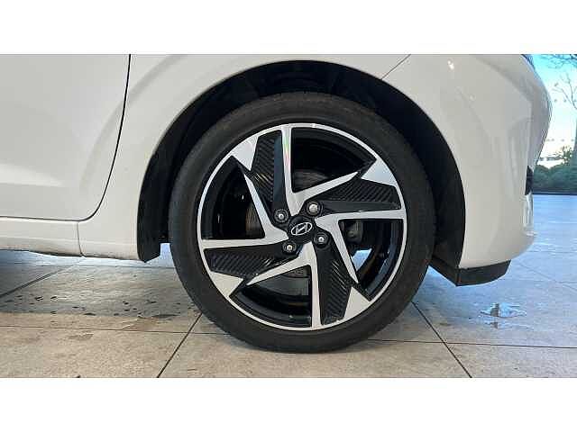 Hyundai i10 I10 1.0 [58] Premium 5dr Auto [Nav]