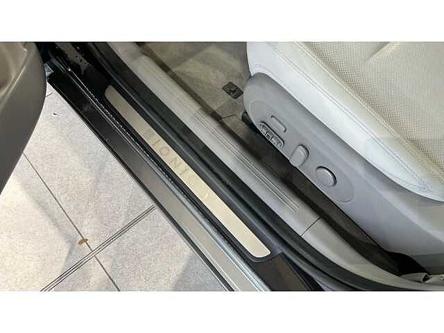 Hyundai Ioniq 6 IONIQ 6 168kW Ultimate 77kWh 4dr Auto