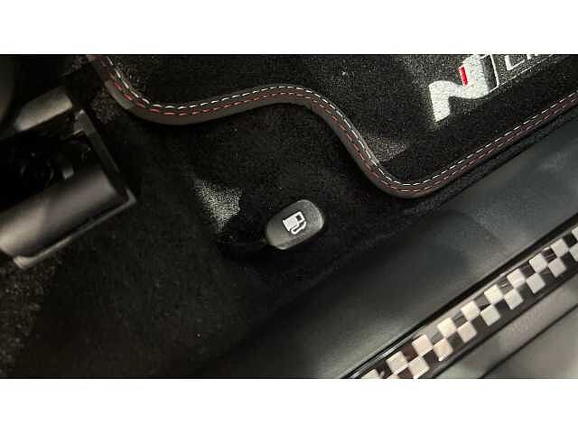 Hyundai KONA Kona 5Dr HAT 1.6T 198 N Line S L/Pk 7DCT Cyber Grey