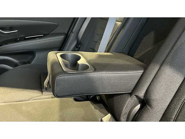 Hyundai TUCSON Tucson 1.6T Hybrid 215ps Advance AU Abyss Black