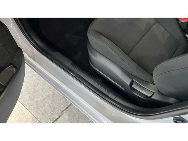 Hyundai i20 i20 5Dr HAT 1.0 T-gdi 100 Premium