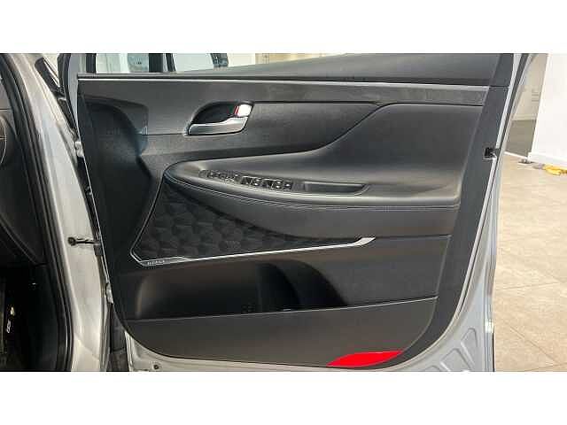 Hyundai Santa Fe SANTA FE 1.6 TGDi Hybrid Premium 5dr Auto