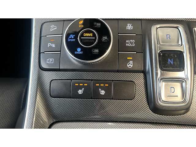 Hyundai Santa Fe SANTA FE 1.6 TGDi Plug-in Hybrid Premium 5dr 4WD Auto