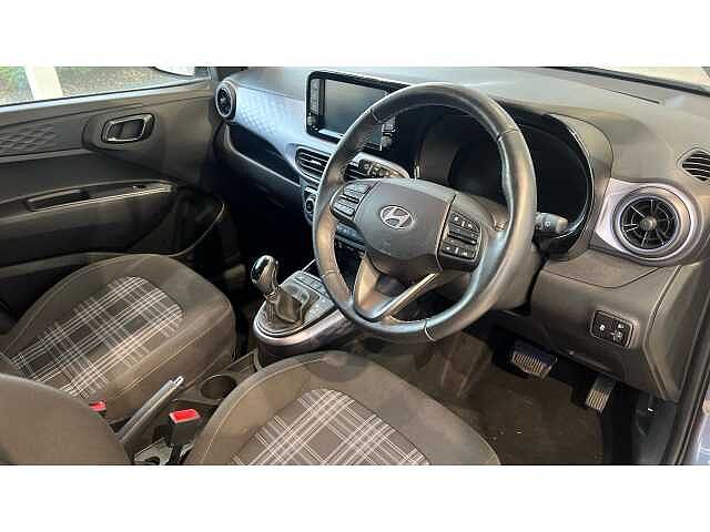 Hyundai i10 I10 1.0 MPi Premium 5dr Auto