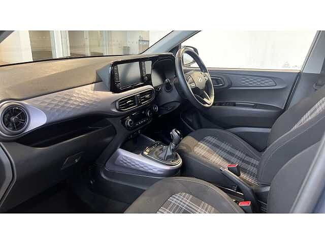 Hyundai i10 I10 1.0 MPi Premium 5dr Auto