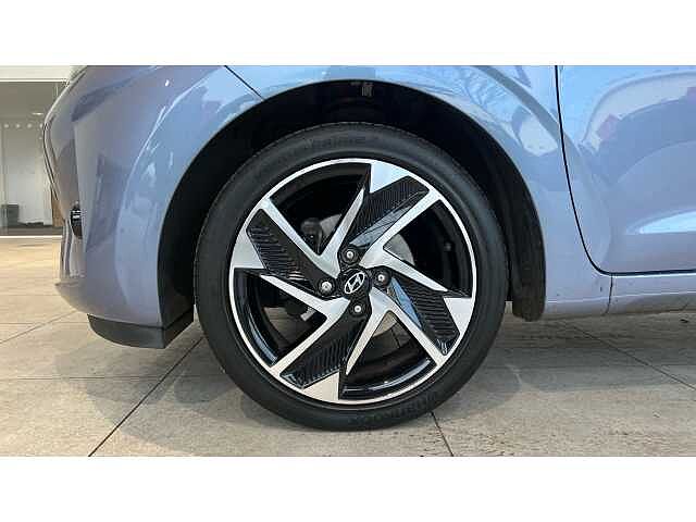 Hyundai i10 I10 1.0 MPi Premium 5dr Auto