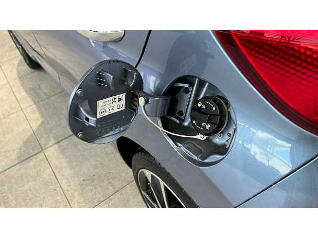 Hyundai i10 I10 1.0 MPi Premium 5dr Auto