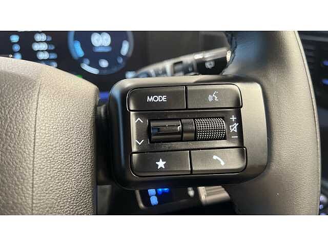 Hyundai Santa Fe SANTA FE 1.6 TGDi Hybrid Calligraphy 5dr 4WD Auto