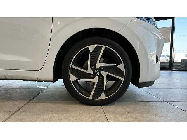 Hyundai i10 I10 1.2 MPi Premium 5dr Auto