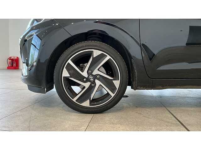 Hyundai i10 I10 1.2 [79] Premium 5dr [Nav]