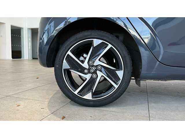 Hyundai i10 I10 1.0 [63] Premium 5dr Auto [Nav]