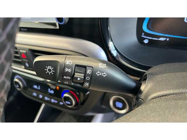 Hyundai i10 I10 1.0 [63] Premium 5dr Auto [Nav]