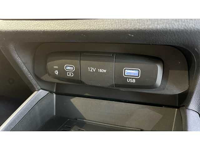 Hyundai i10 I10 1.0 [63] Premium 5dr Auto [Nav]