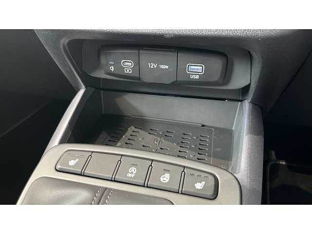 Hyundai i10 i10 5Dr HAT 1.2 MPi 79ps Premium NAV AU