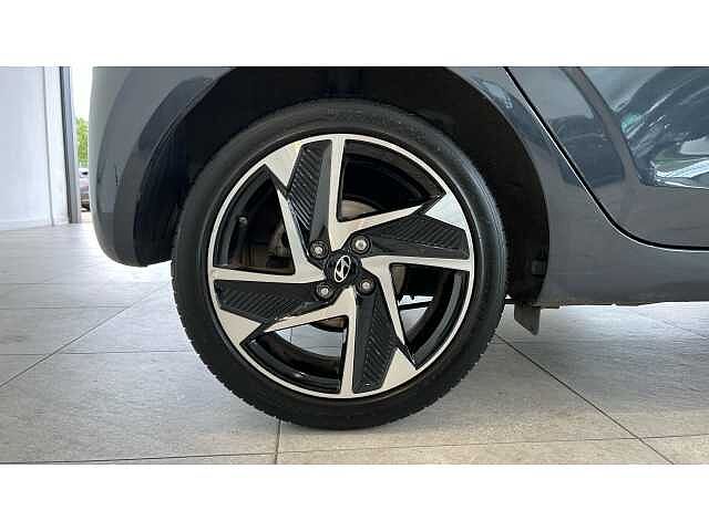 Hyundai i10 I10 1.0 [63] Premium 5dr [Nav]