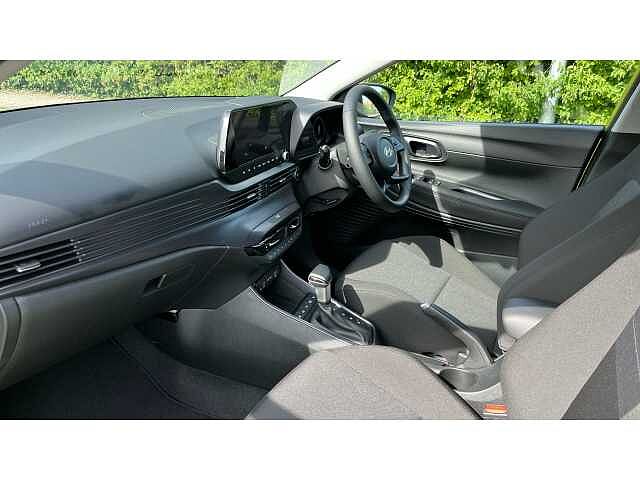 Hyundai Bayon Bayon HAT 1.0 T-gdi 90PS Tech Line DCT