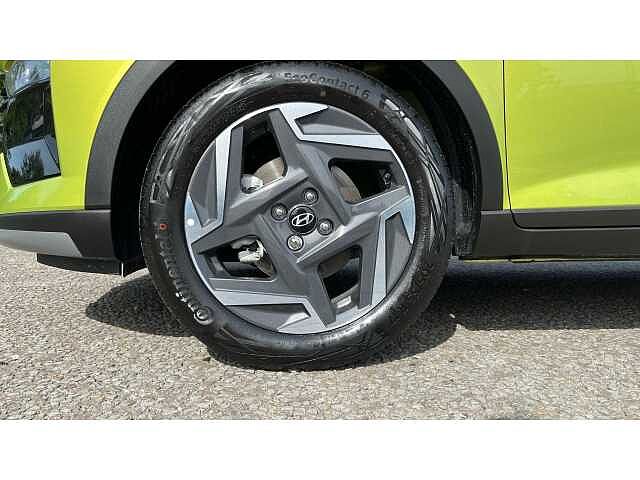 Hyundai Bayon Bayon HAT 1.0 T-gdi 90PS Tech Line DCT