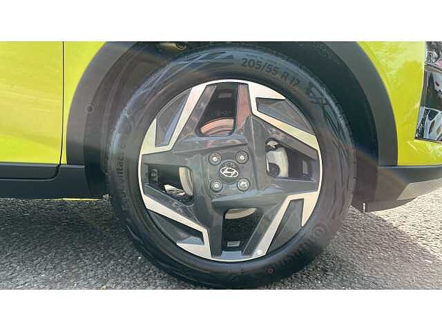 Hyundai Bayon Bayon HAT 1.0 T-gdi 90PS Tech Line DCT