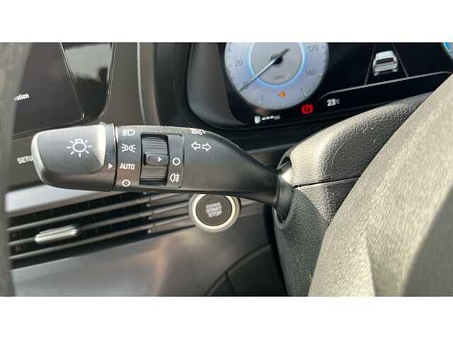 Hyundai Bayon Bayon HAT 1.0 T-gdi 90PS Tech Line DCT