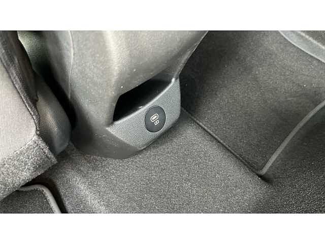 Hyundai Bayon Bayon HAT 1.0 T-gdi 90PS Tech Line DCT