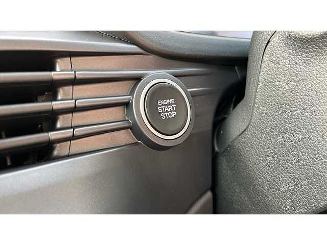 Hyundai Bayon Bayon HAT 1.0 T-gdi 90PS Tech Line DCT