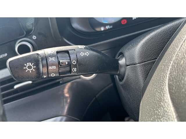 Hyundai Bayon Bayon HAT 1.0 T-gdi 90PS Tech Line