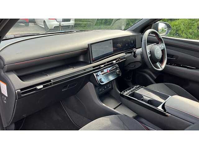 Hyundai TUCSON Tucson 1.6T Hybrid 239ps N Line AU Abyss Black