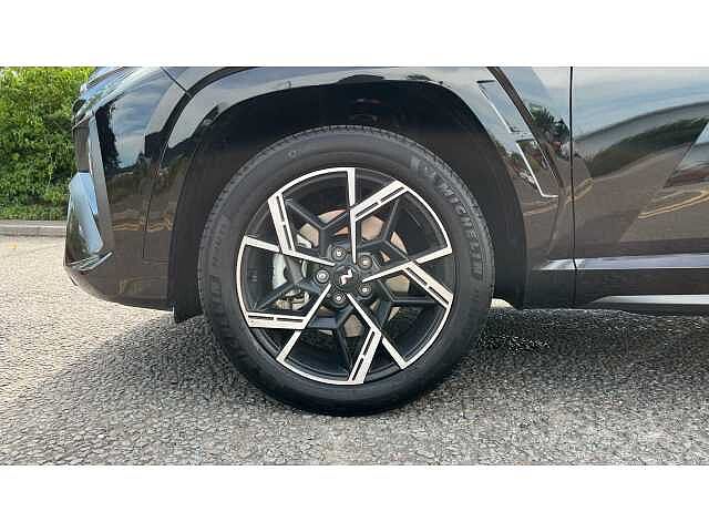 Hyundai TUCSON Tucson 1.6T Hybrid 239ps N Line AU Abyss Black