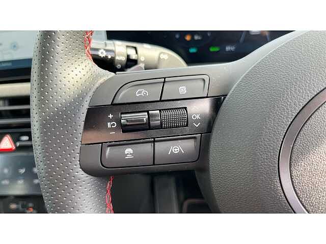 Hyundai TUCSON Tucson 1.6T Hybrid 239ps N Line AU Abyss Black