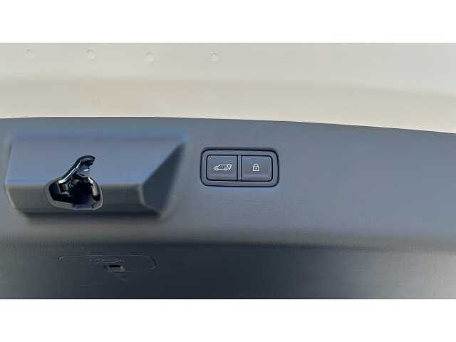 Hyundai Santa Fe Santa FE 7st 1.6TGDi HBD 239 Ultm AU 4WD