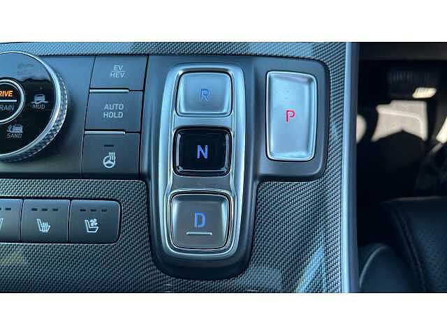 Hyundai Santa Fe SANTA FE 1.6 TGDi Plug-in Hybrid Ultimate 5dr 4WD Auto