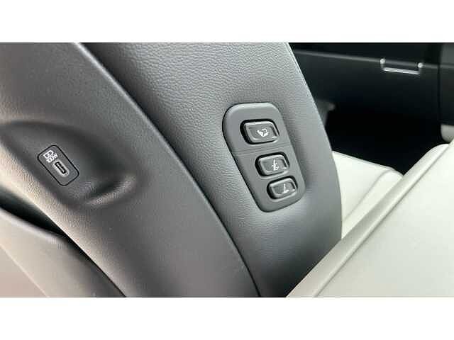 Hyundai Ioniq 9 IONIQ 9 226kW Ultimate 110kWh 5dr AWD Auto