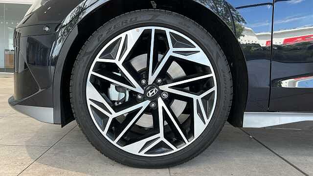 Hyundai Ioniq 6 IONIQ 6 239kW Ultimate 77kWh 4dr AWD Auto