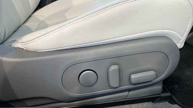 Hyundai Ioniq 5 Ioniq 5 HAT 239kW Ultm TCH 84kWh AWD