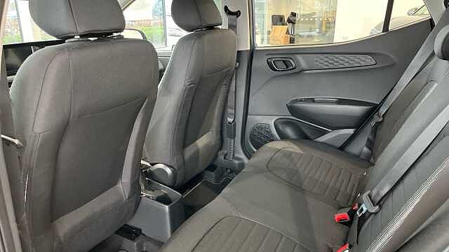 Hyundai i10 HYUNDAI I10 1.0 [58] Advance 5dr Auto [Nav]