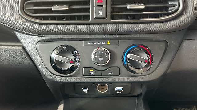 Hyundai i10 HYUNDAI I10 1.0 [58] Advance 5dr Auto [Nav]