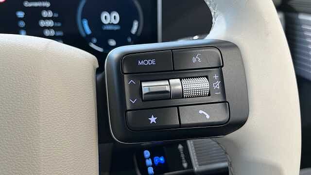 Hyundai Santa Fe SANTA FE 1.6 TGDi Plug-in Hybrid Ultimate 5dr 4WD Auto