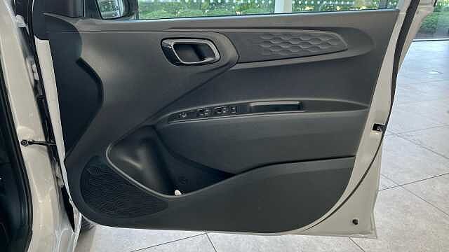 Hyundai i10 i10 5Dr HAT 1.0 MPi 67ps Advance